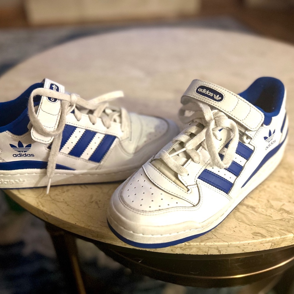 Shoes - Picture 2 of 3